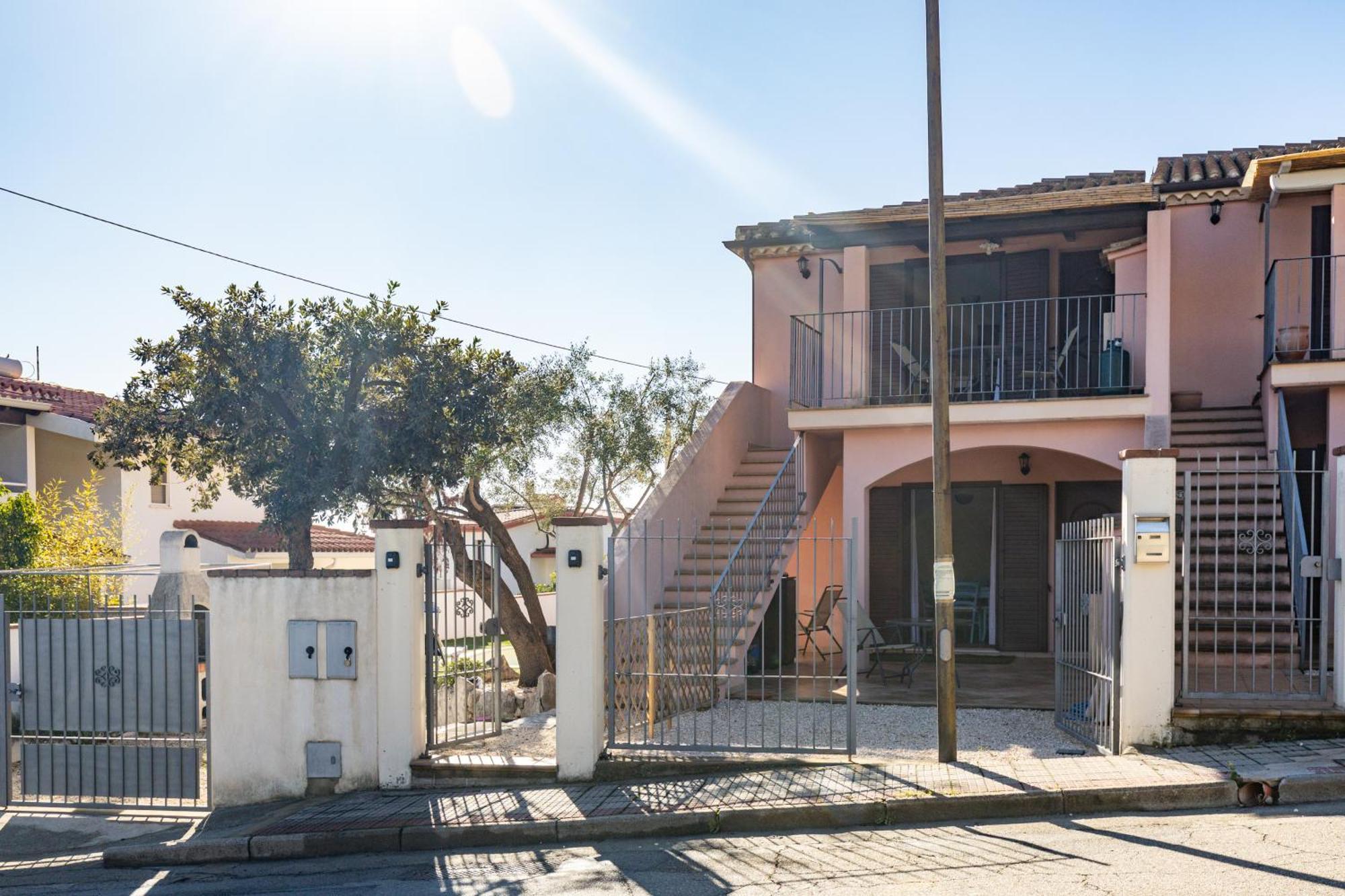 Bynos Pool - Primo Piano Apartment Santa Maria Navarrese Exterior photo